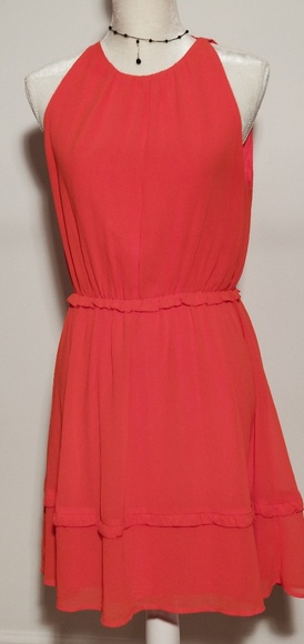 H&M Dresses & Skirts - H&M Dress